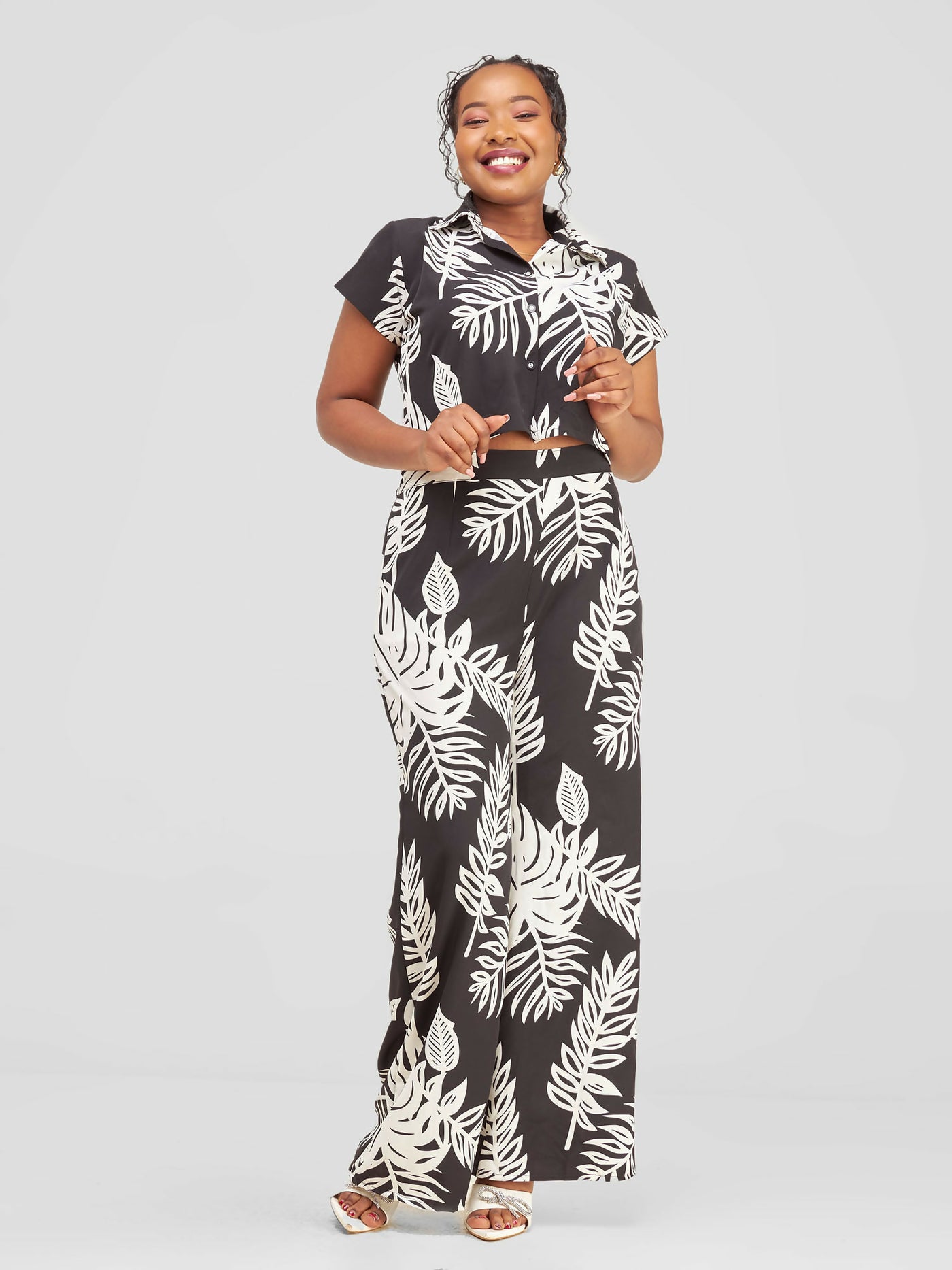 Kimono World Maua Two Piece Set - Black / White Print - Shopzetu