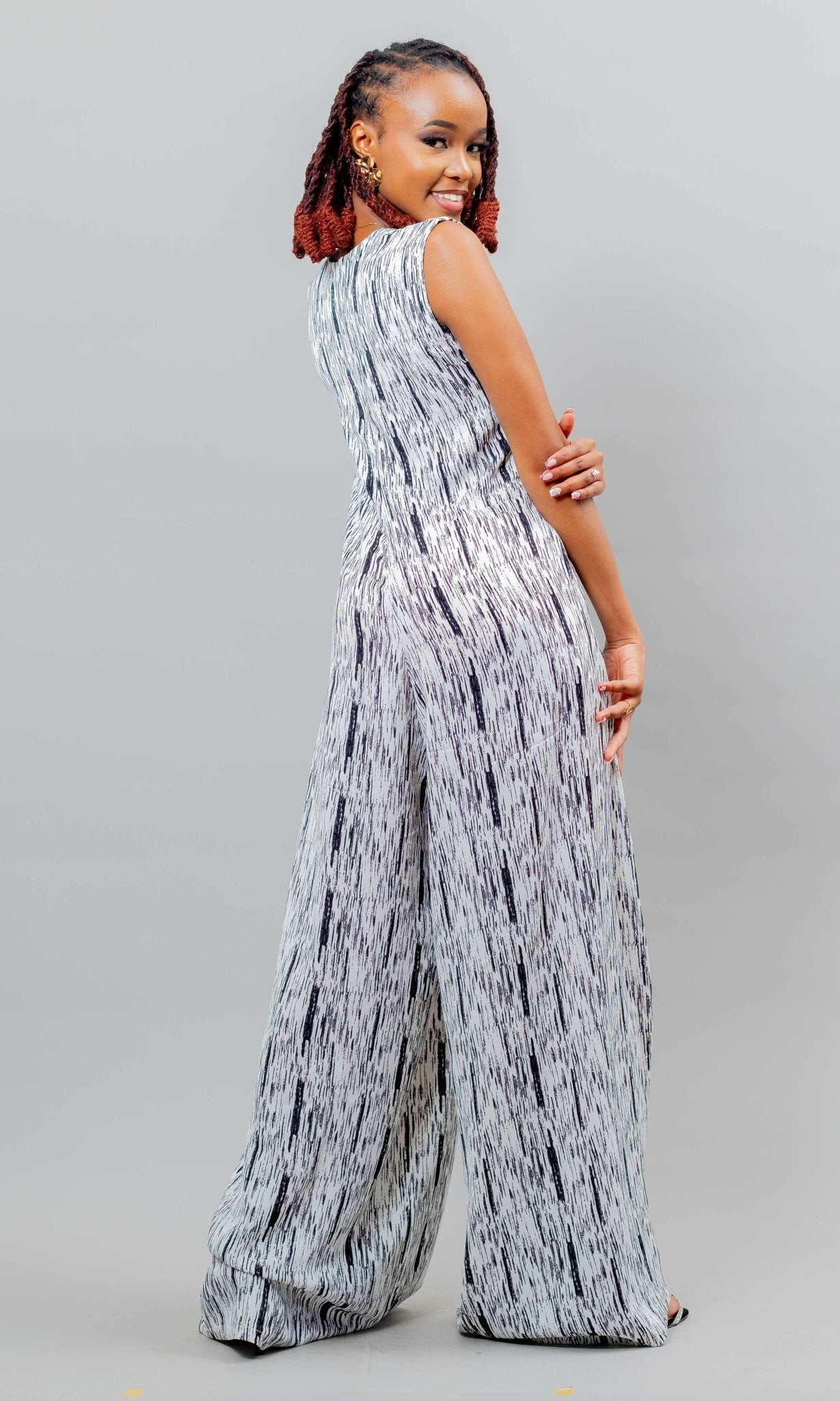 Afriwia Nuru Jumpsuit - BlacK / White - Shopzetu