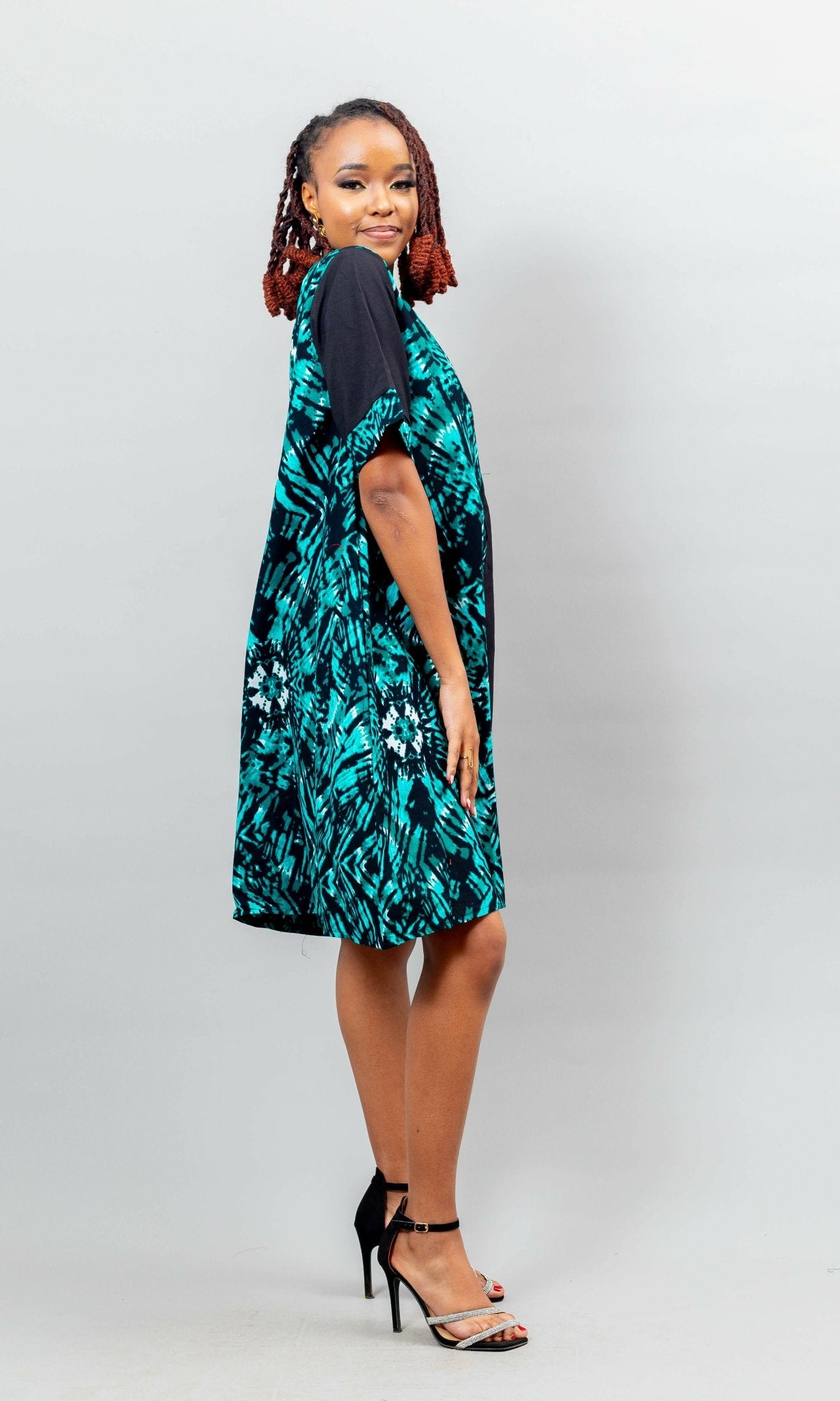 Afriwia Lenana Shift Dress - Black Print - Shopzetu