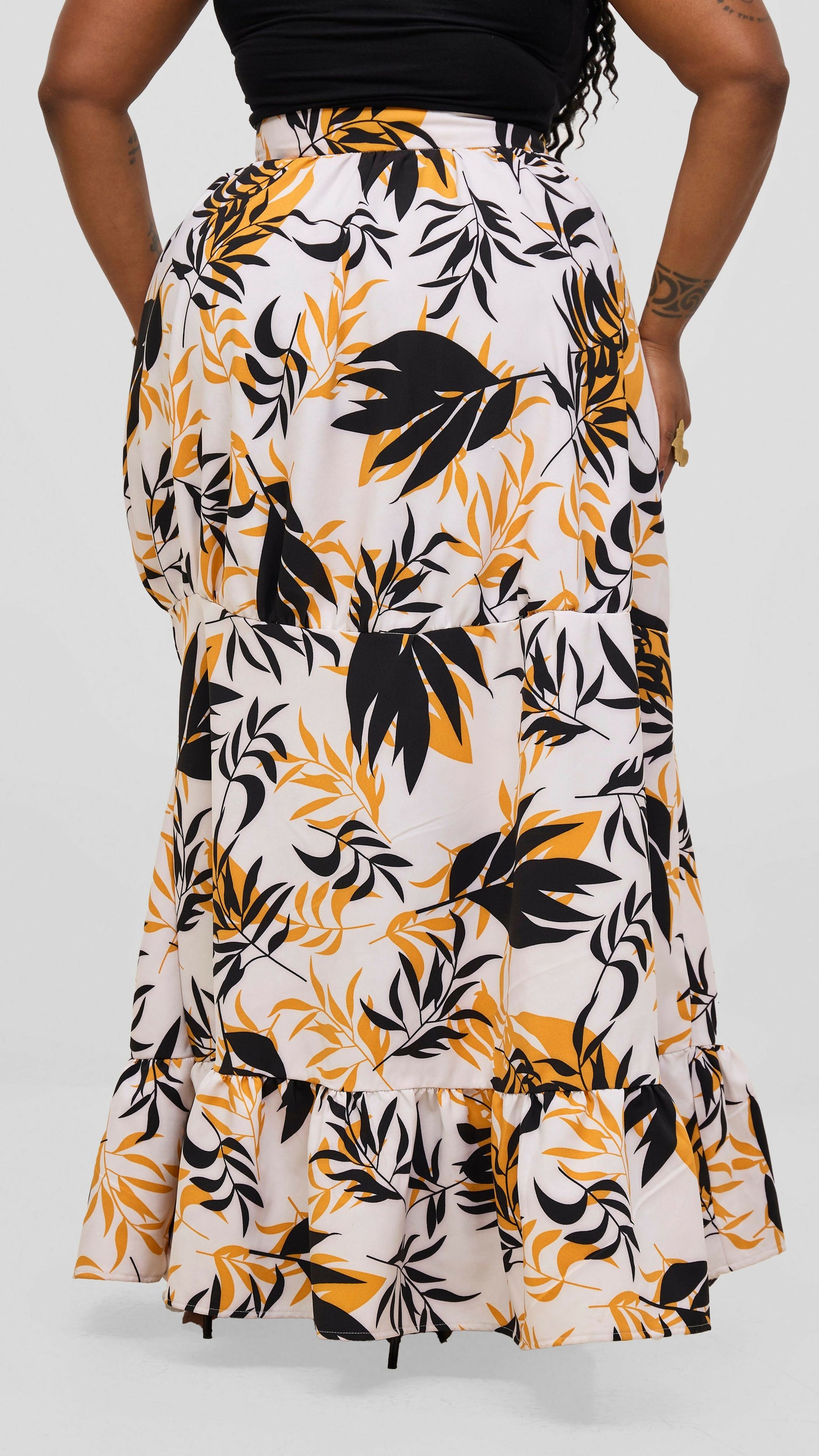 Zosa Leafy Wild Whisp Tiered Skirt - Black Print