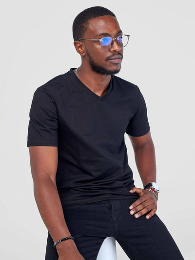 Stylish Sisters V Men's Plain Tshirt - Black - Shopzetu