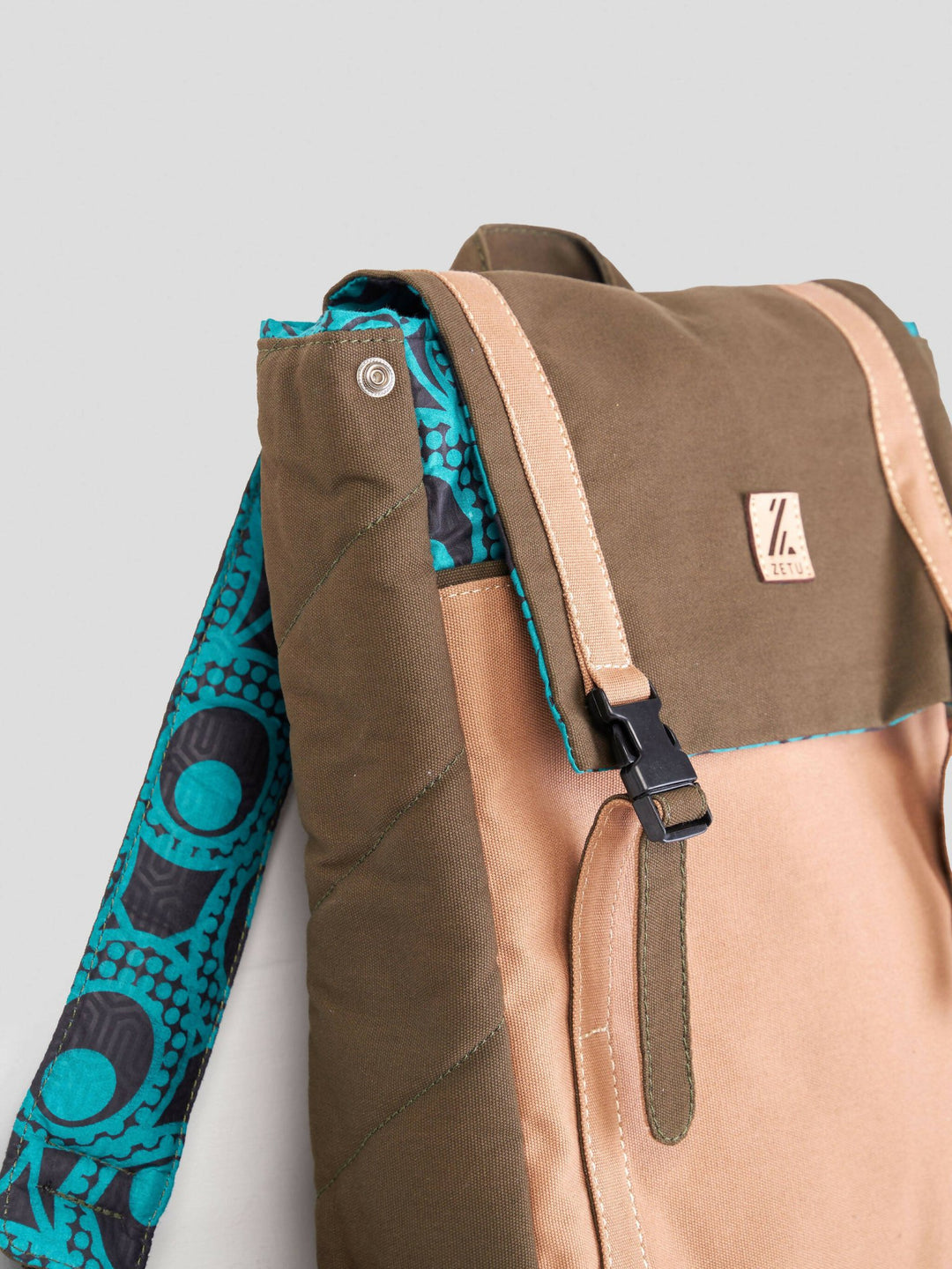 Zetu Africa Change Maker - Green / Tan - Shopzetu