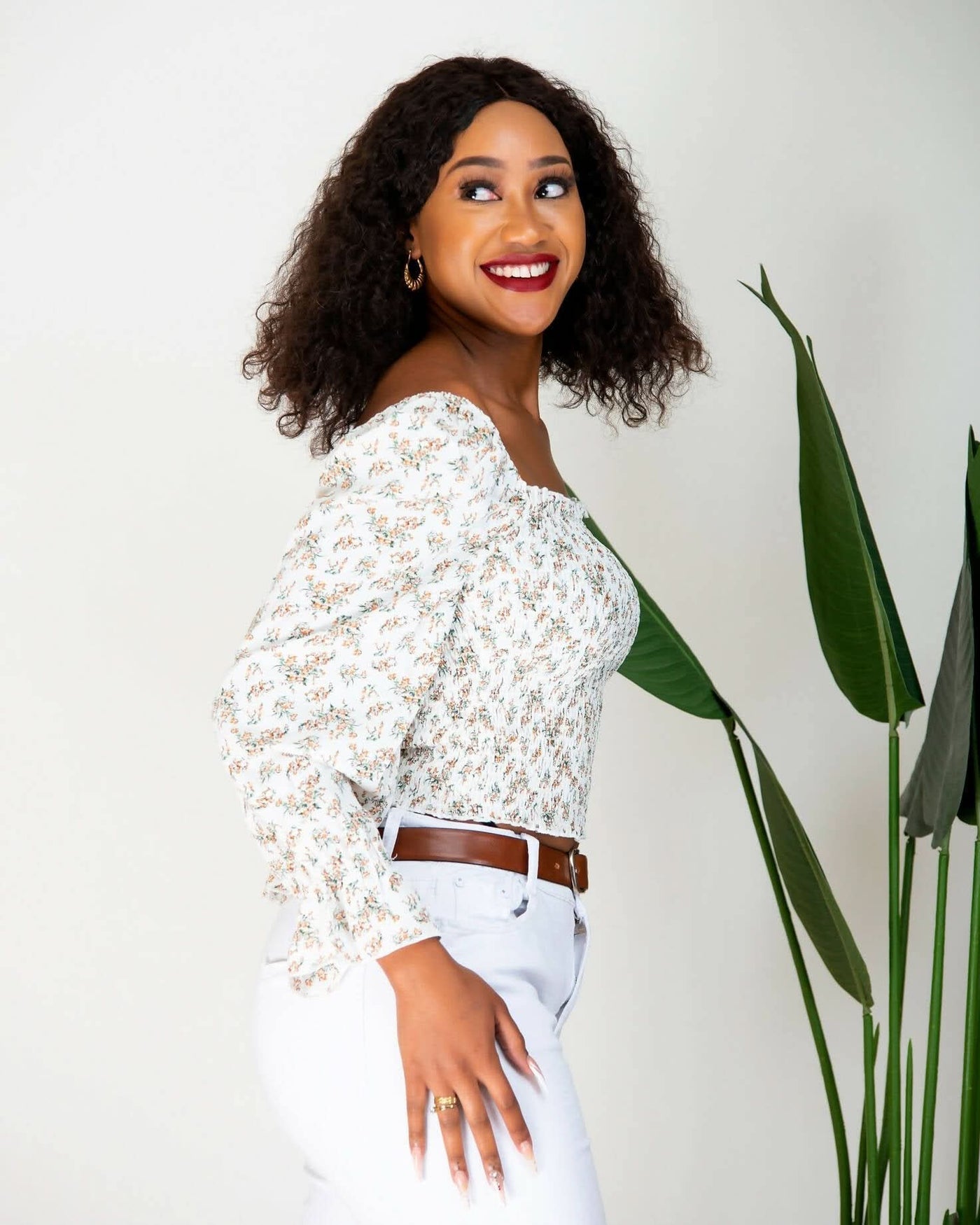 WSC Pambo Nalani Zephie Long Sleeve Crop Top - White - Shopzetu