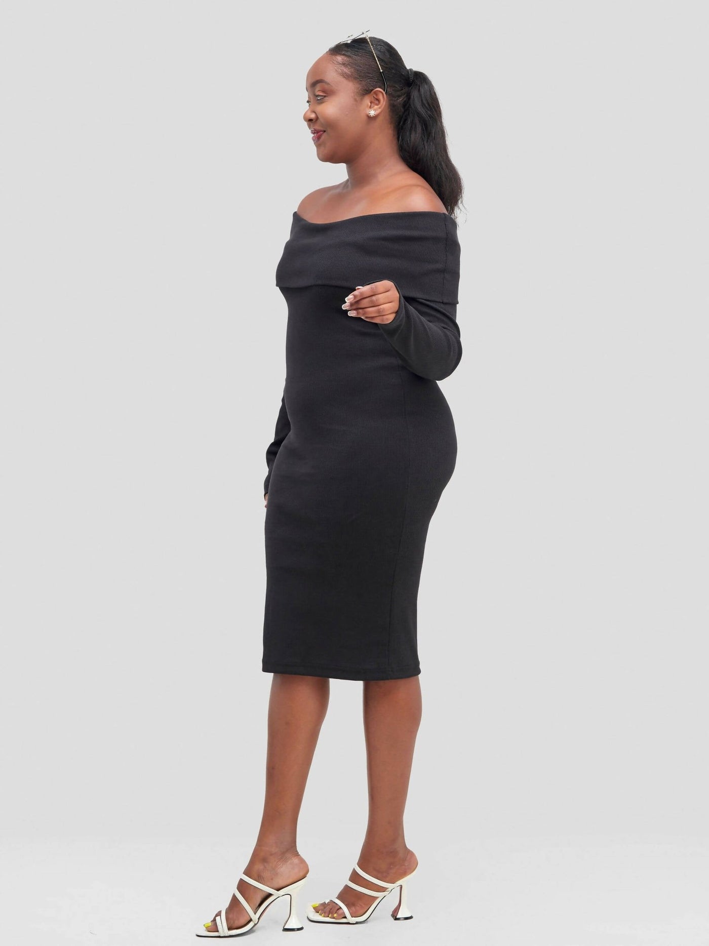 Chic Plug Off-Shoulder Dress - Black - Shopzetu