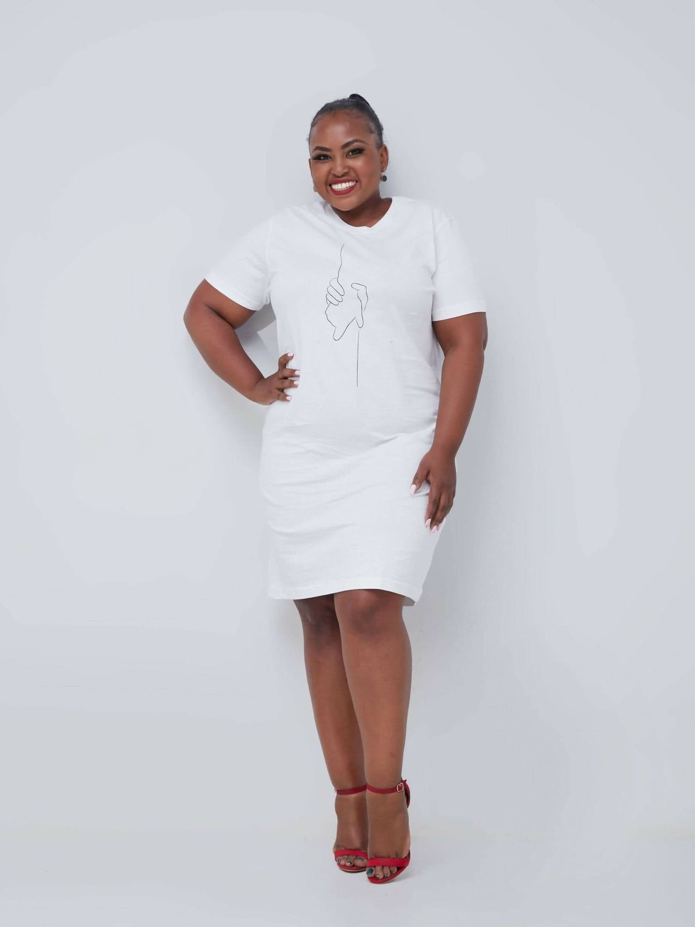 Vazi Afriq Cotton Jersey T-Shirt Dress - White / Black Print - Shopzetu