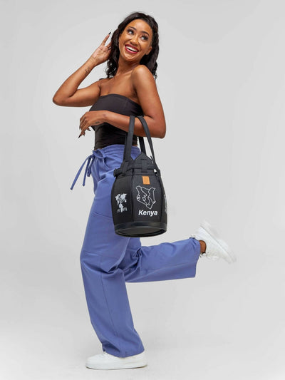 Kuldra Pineapple Spike Handbag - Black - Shopzetu