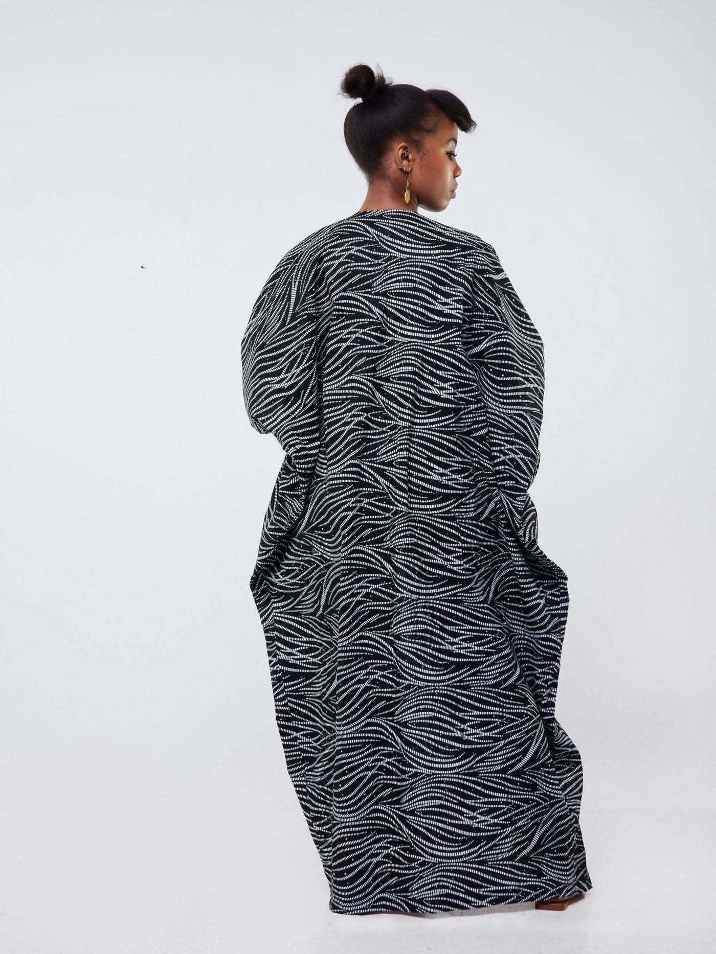 Selle Kimono - Black - Shopzetu