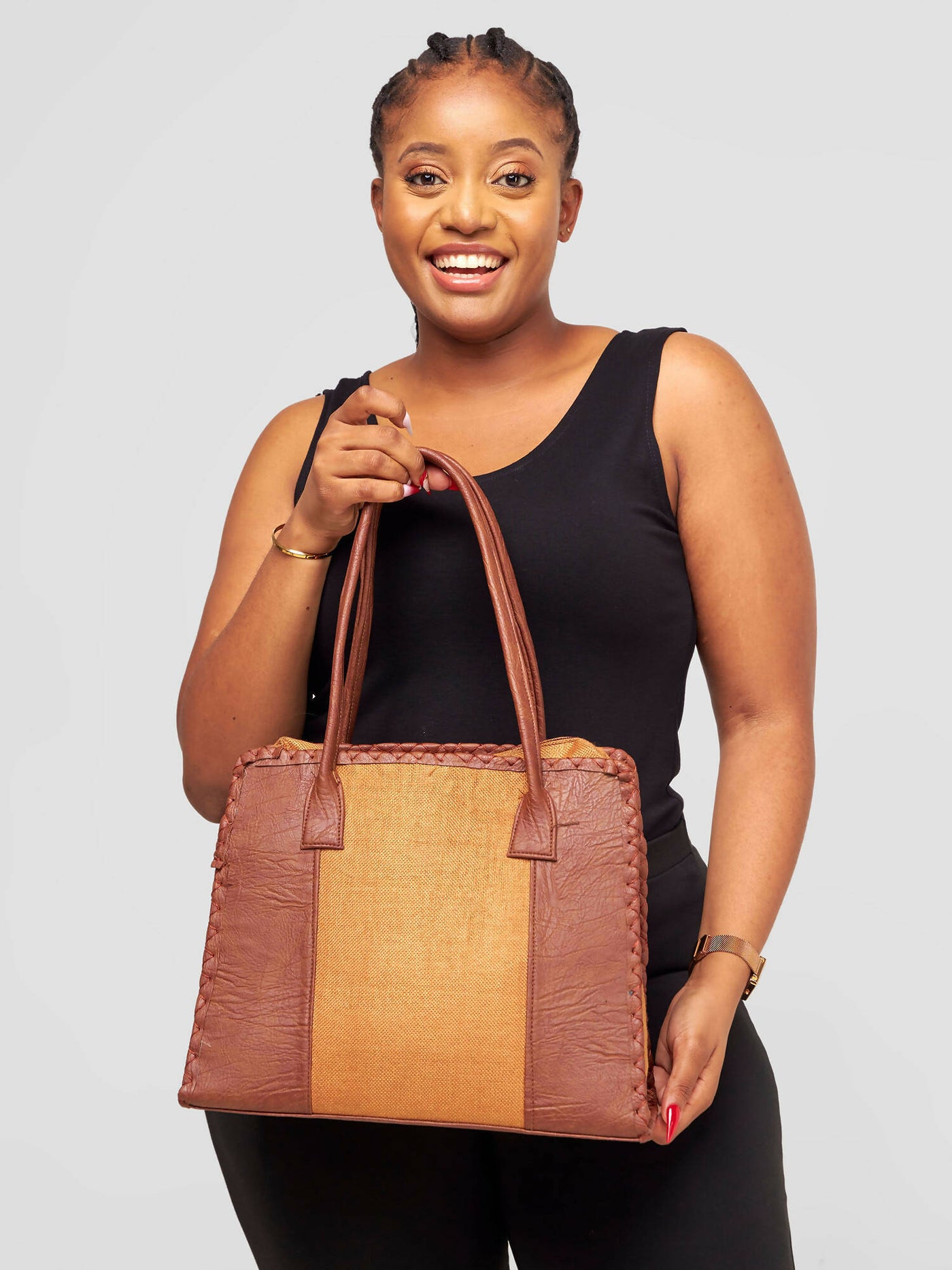 Curves BD Ngozi Bag - Brown / Gold - Shopzetu