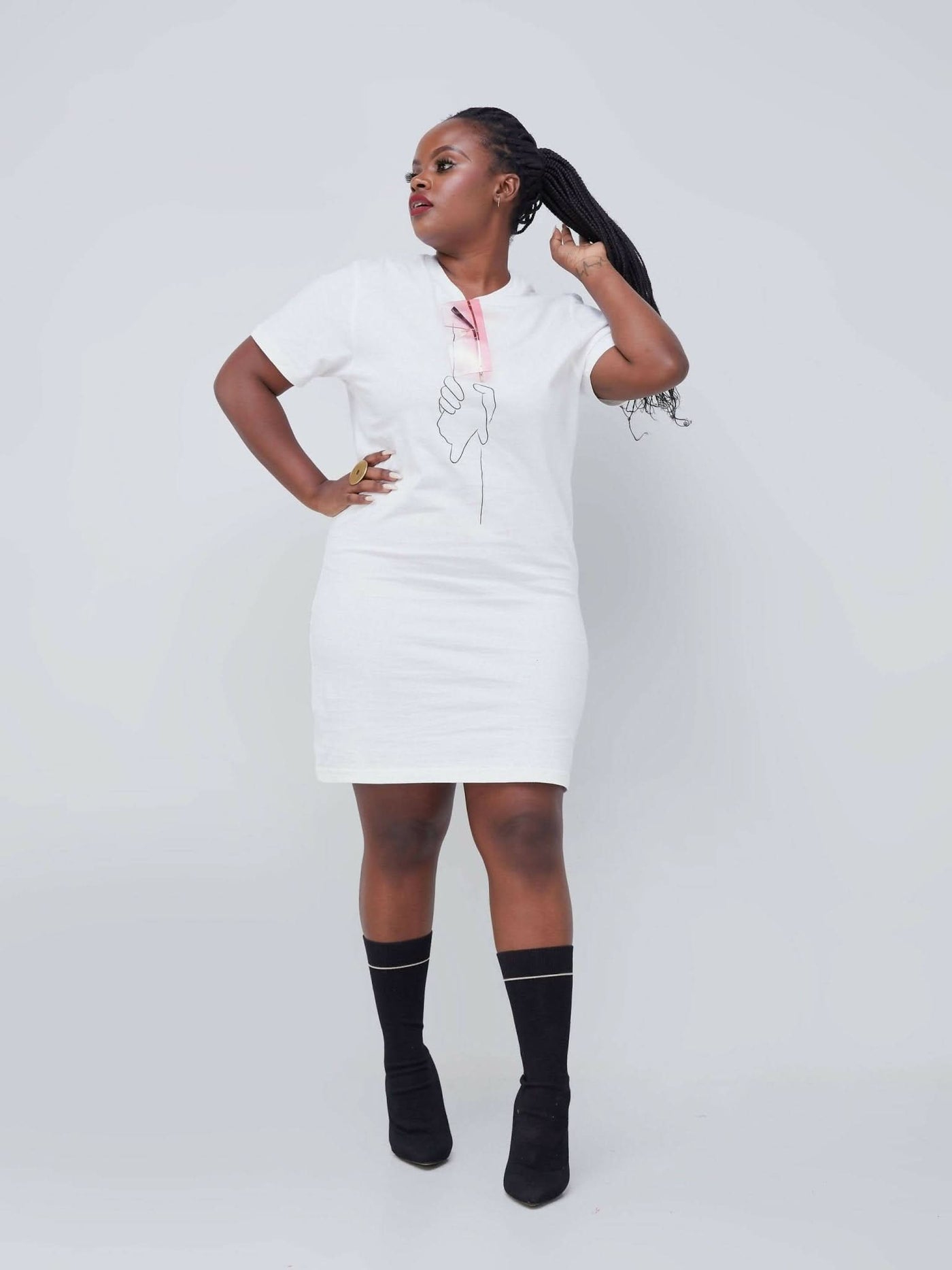 Vazi Afriq Cotton Jersey T-Shirt Dress - White / Black Print - Shopzetu