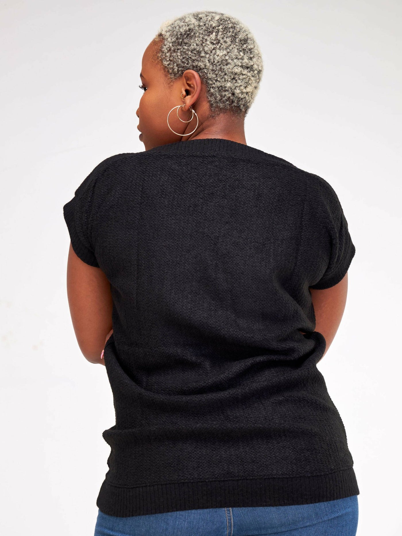 Hessed Short Sleeved Sweeter Top - Black - Shopzetu