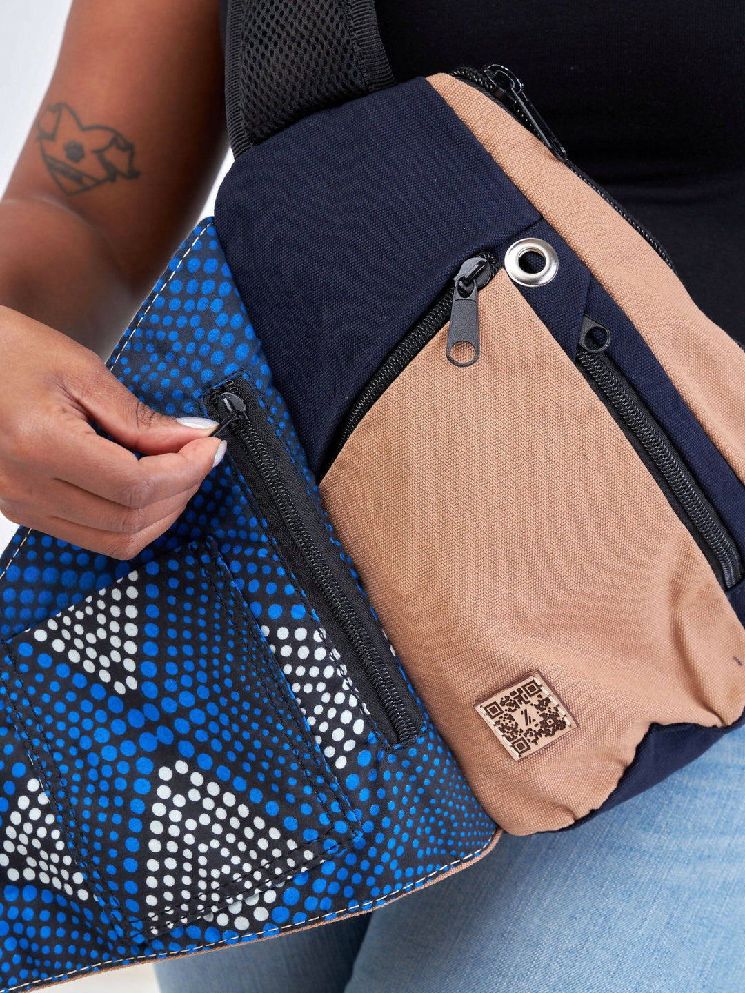 Zetu Africa Slingbag Crossbag - Tan - Shopzetu