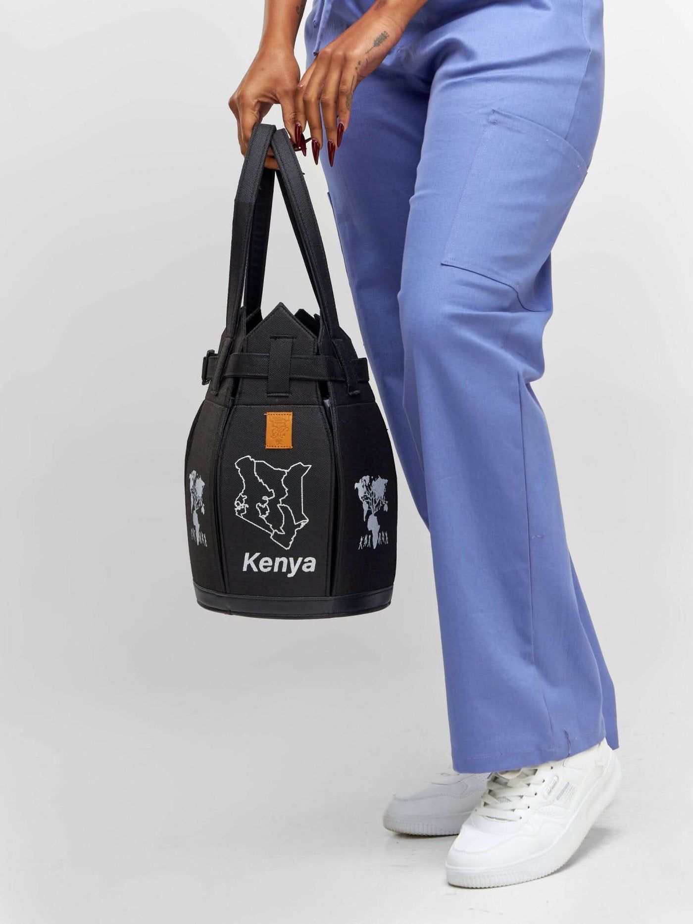 Kuldra Pineapple Spike Handbag - Black - Shopzetu