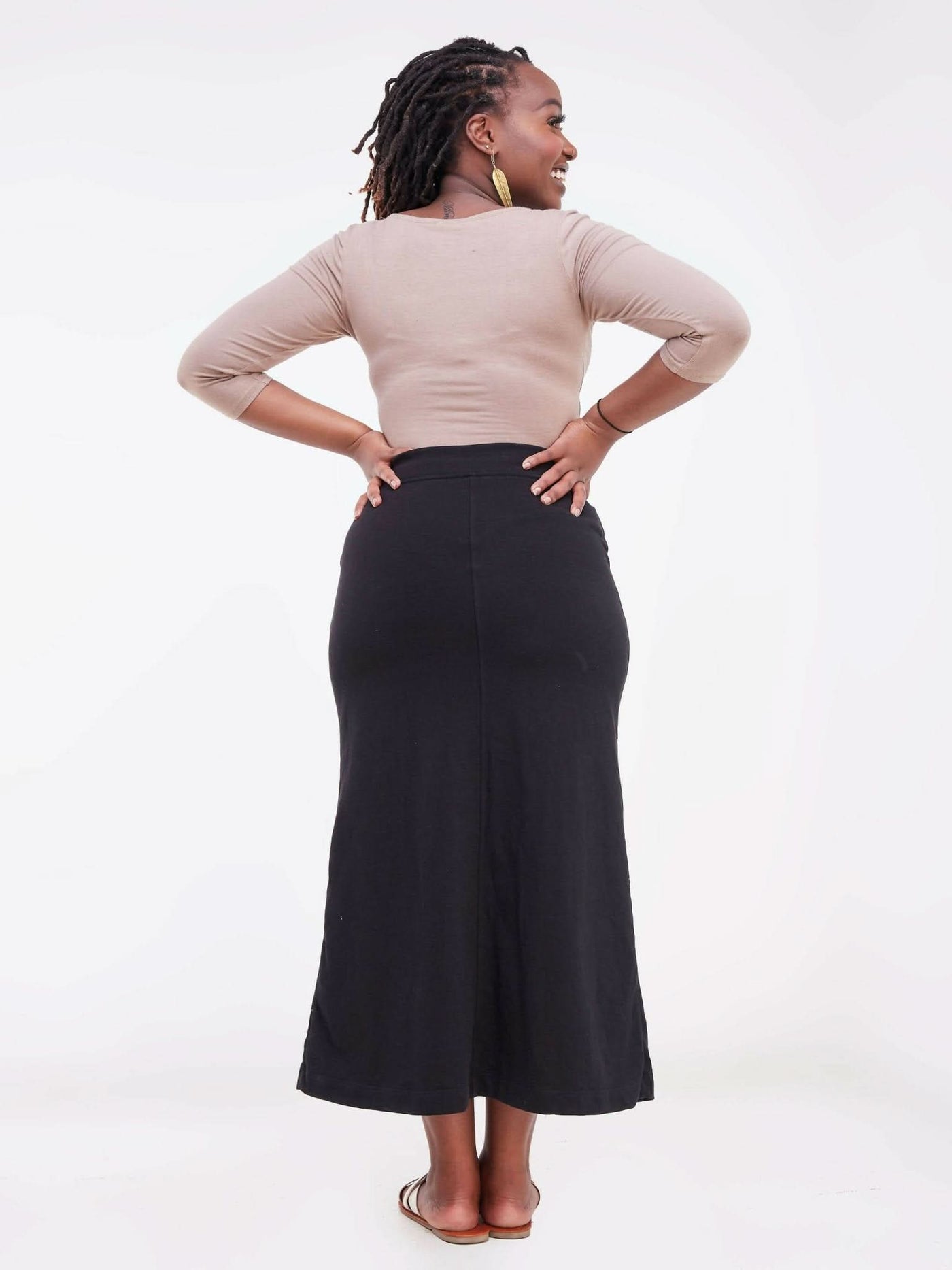 Hessed Maxi Long Skirt - Black - Shopzetu