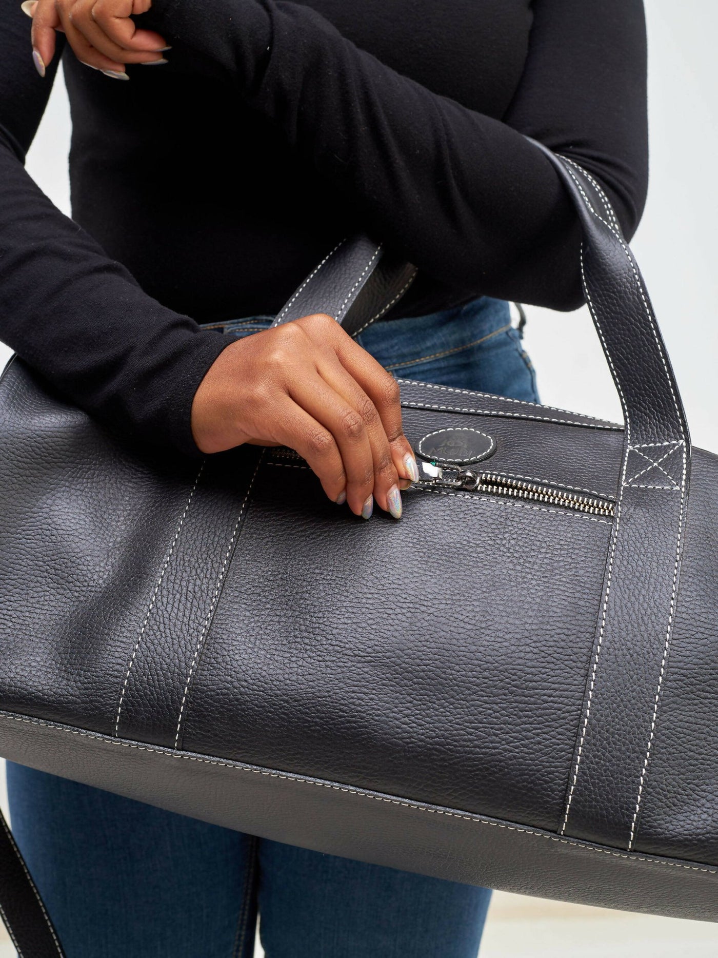 Mubi Leather Fahari Travel Bag - Black - Shopzetu