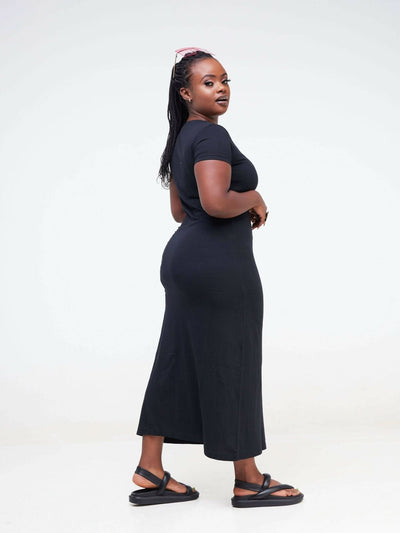 Hessed Sleeved Midi Plain Dress - Black - Shopzetu