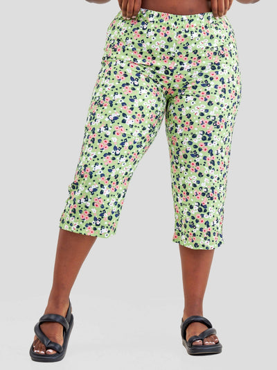 Hessed Flowered Capri Pants - Green - Shopzetu