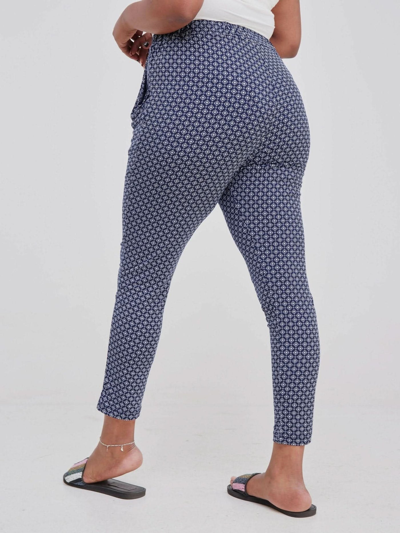 Hessed Flowered Pants - Navy Blue - Shopzetu