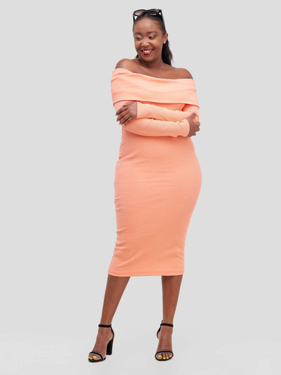 Chic Plug Off-shoulder - Peach - Shopzetu