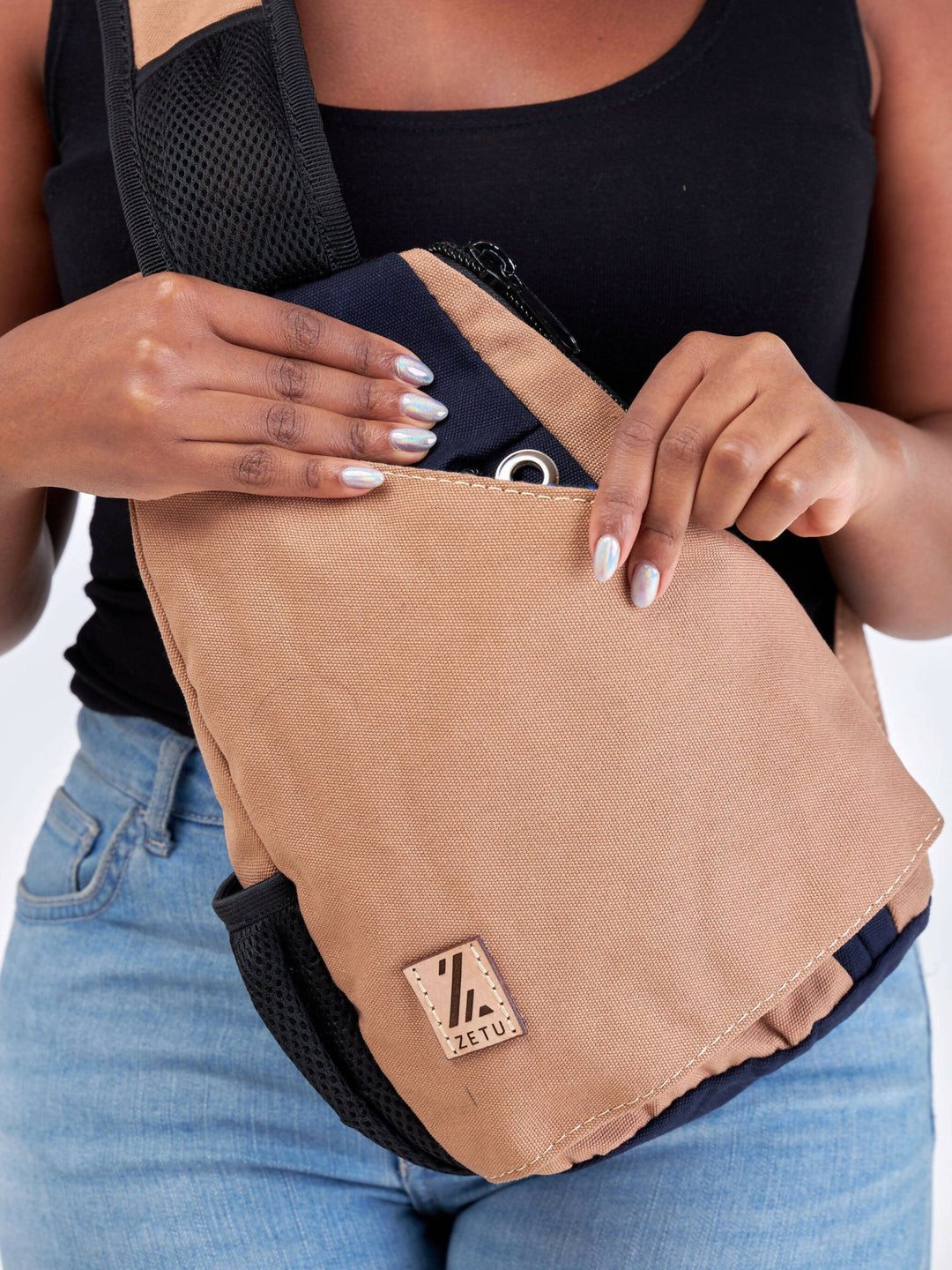 Zetu Africa Slingbag Crossbag - Tan - Shopzetu