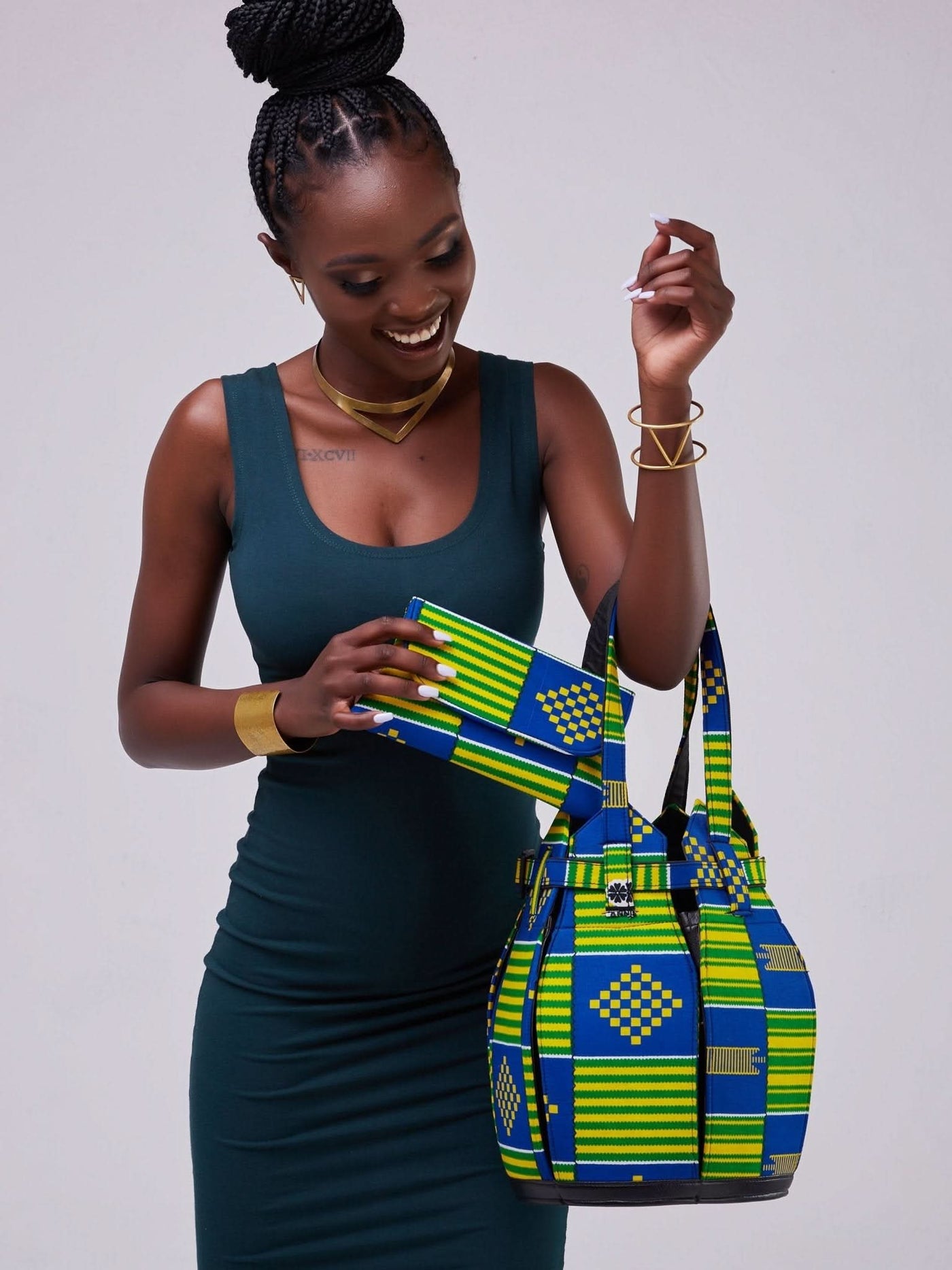 Kuldra Pineapple Spike Handbag - Blue / Green / Yellow Print - Shopzetu