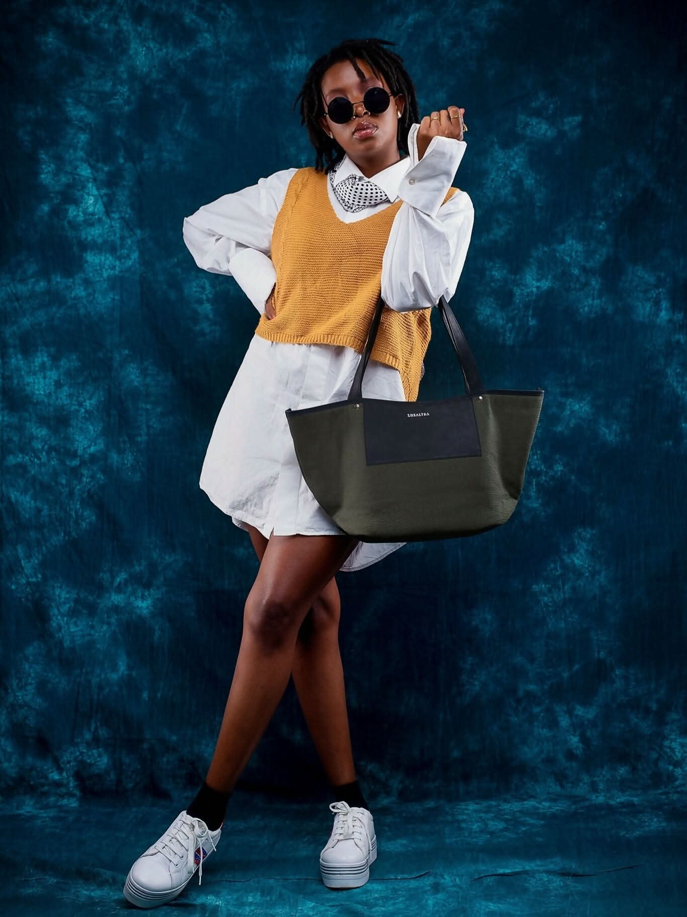 Luxaltra Tsavo Tote - Jungle Green - Shopzetu