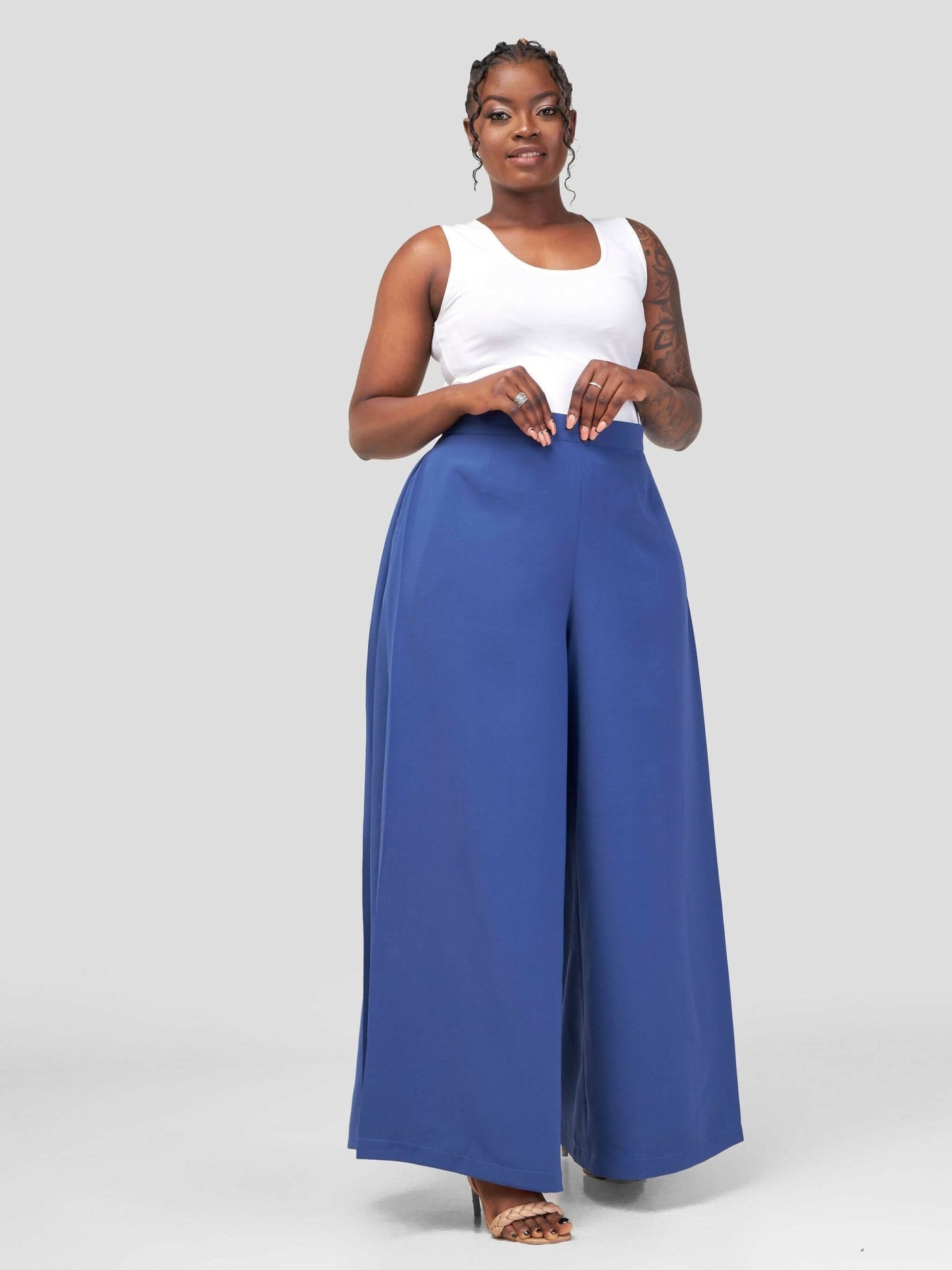 Izulu Chamboi Pants - Blue - Shopzetu