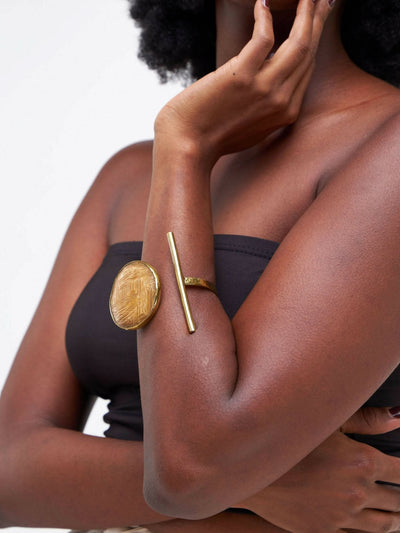 Kijivu Creatives Round Bone Bangle - Brown - Shopzetu