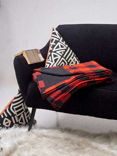 Pink Hippo Maasai Fleece Blanket - Red/Black - Shopzetu
